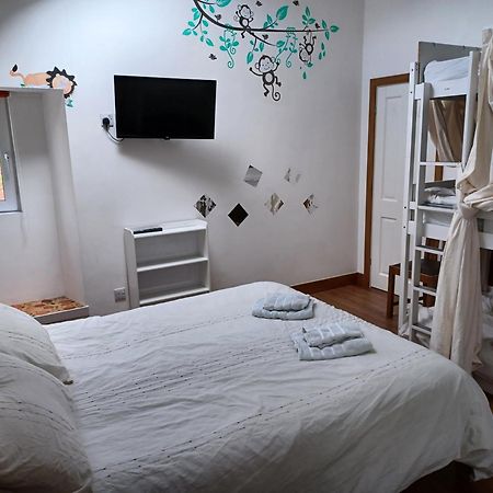 Voyage Hostel - Ensuite Family Rooms With Shared Kitchen Douglas Extérieur photo